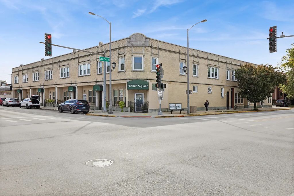 6750 16th Street B, Berwyn