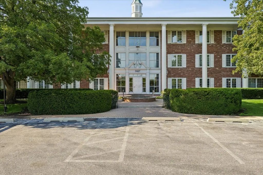 3427 Vollmer Road 303, Flossmoor