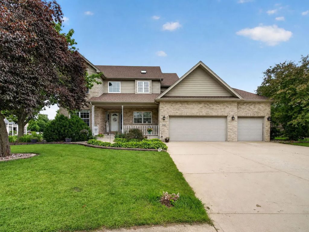 2165 Farmstone Drive, Diamond