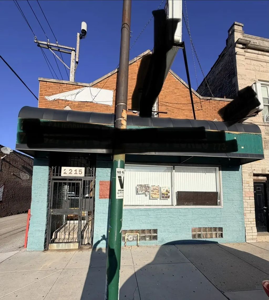 2215 S California Avenue 1, Chicago