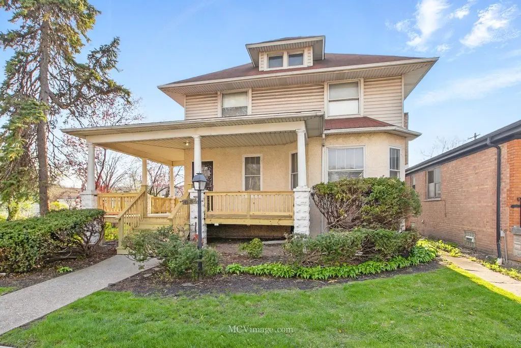 10130 S Lowe Avenue, Chicago