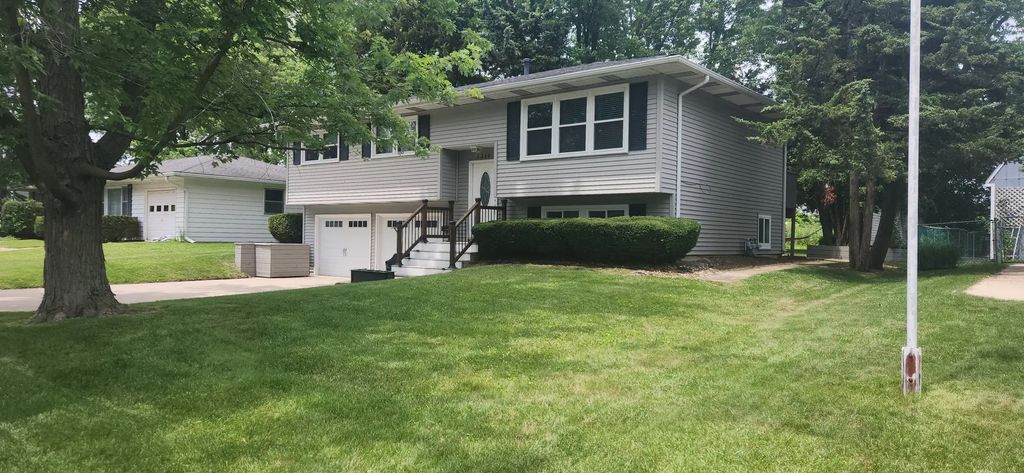 1240 Constellation Drive, Aurora