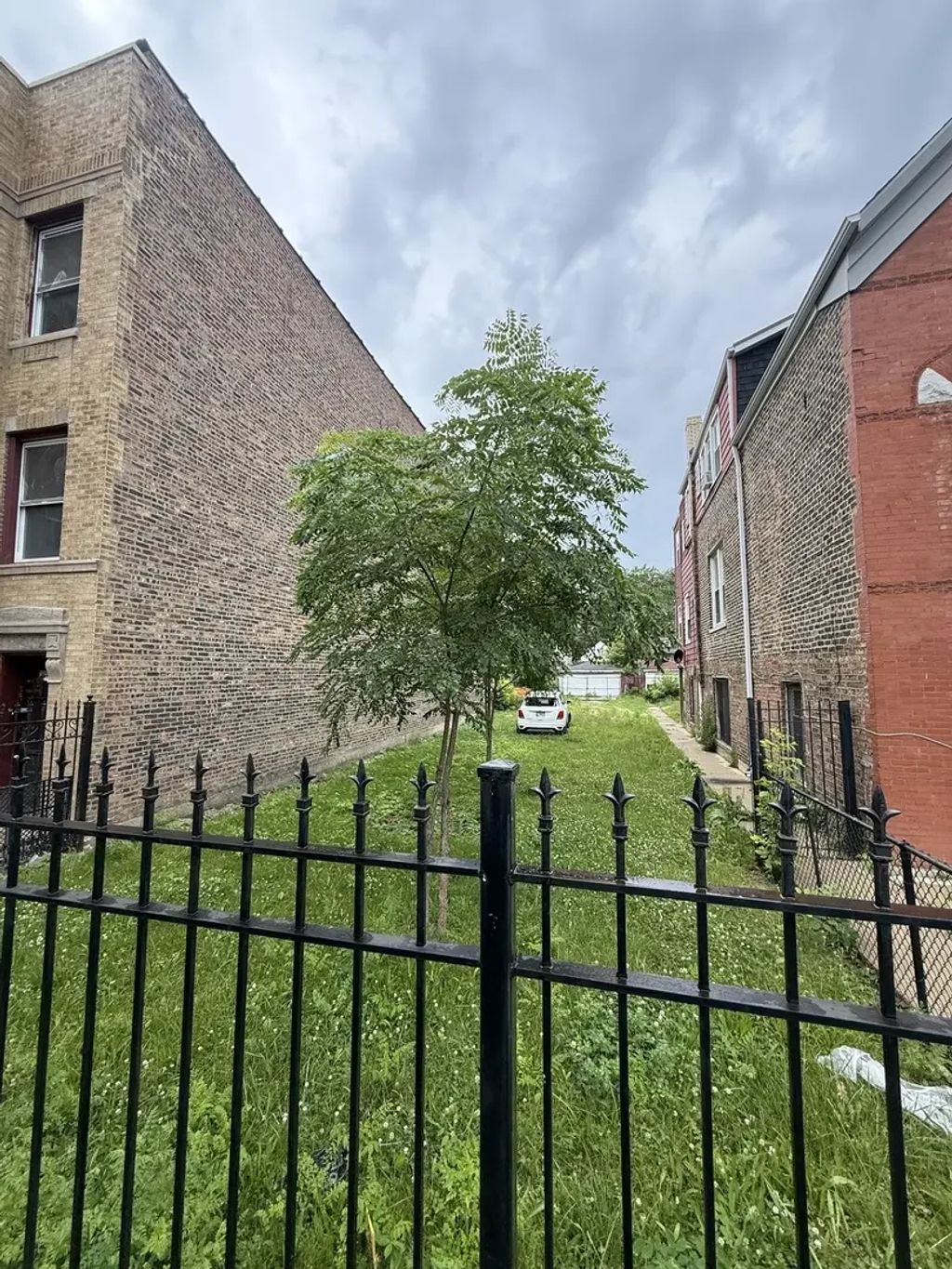 828 N Springfield Avenue, Chicago, 60651