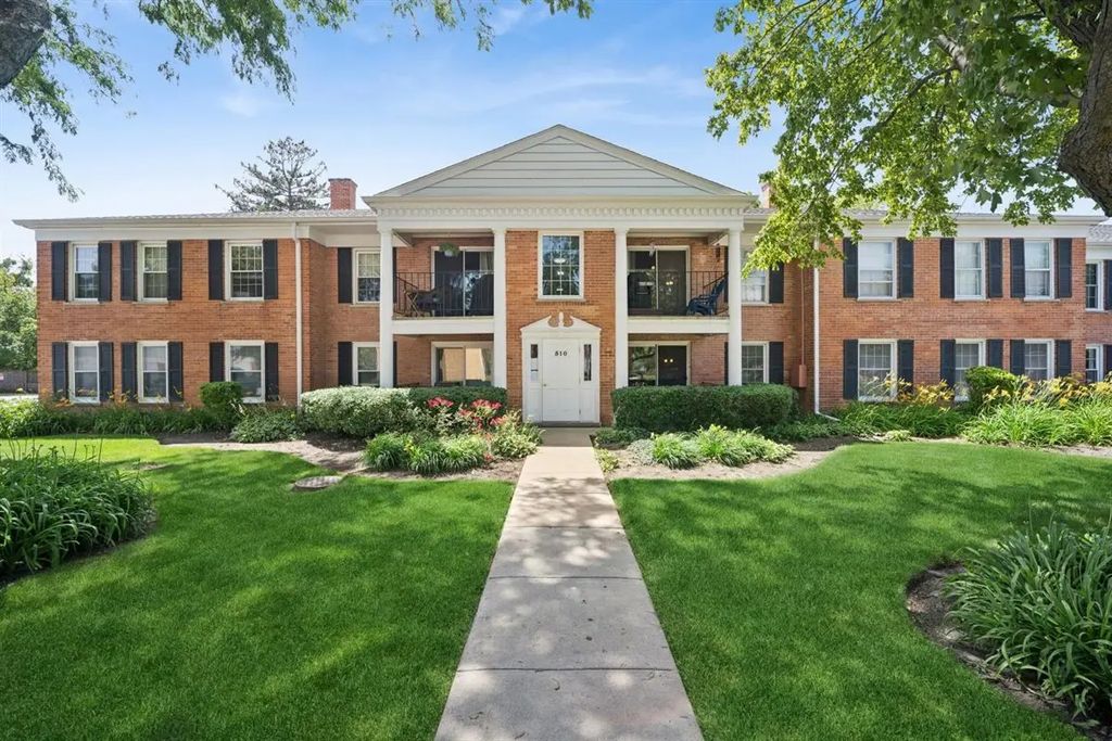 510 Shorely Drive 103, Barrington