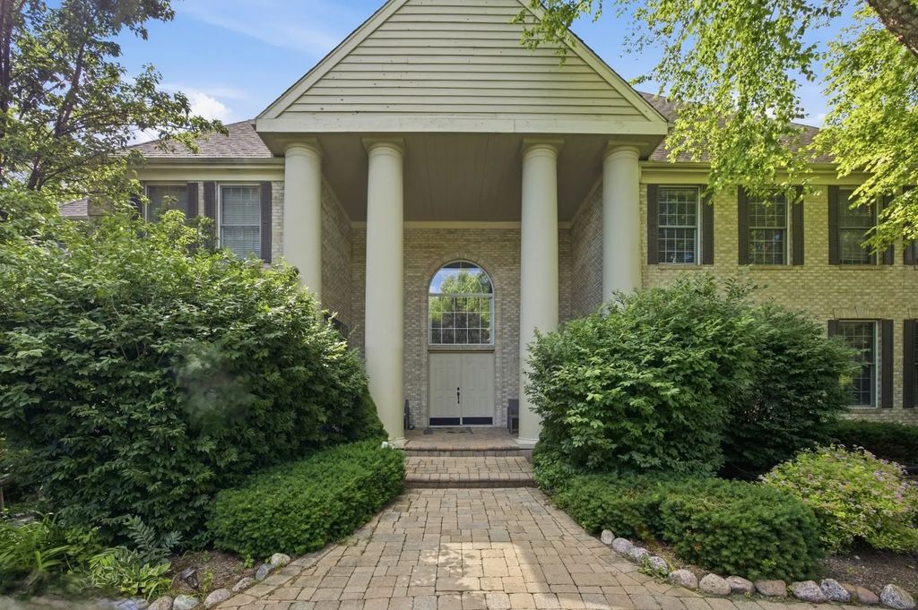 4113 Carlisle Drive, Prairie Grove