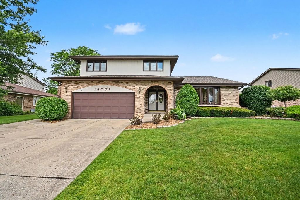 14001 S Teakwood Drive, Homer Glen
