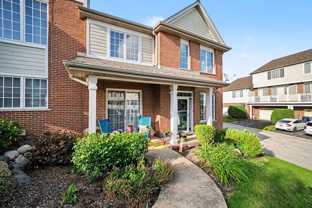 10621 Dani Lane 40621, Orland Park