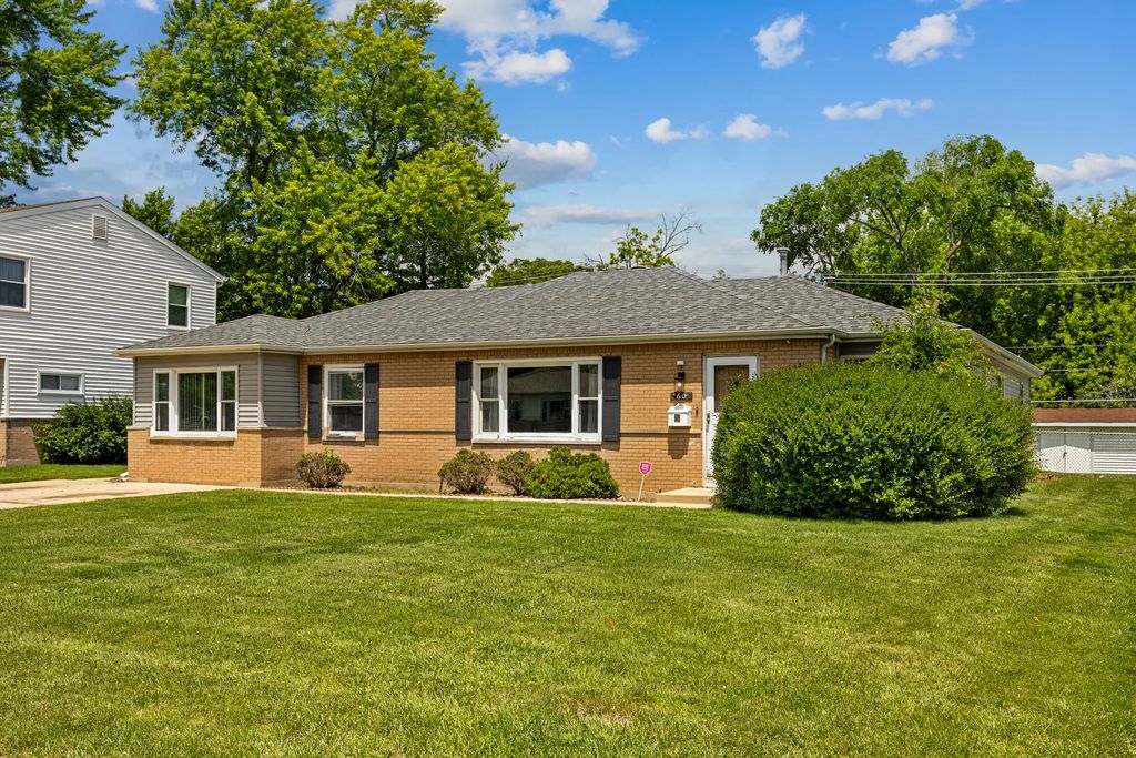 60 Arizona Boulevard, Hoffman Estates