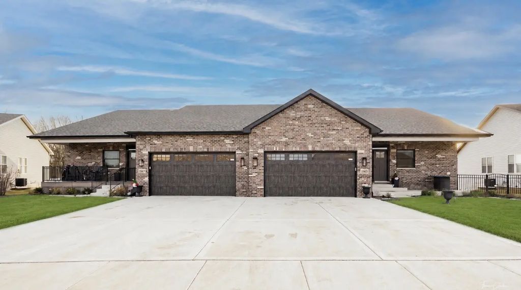 25140 S Westwind Drive, Channahon