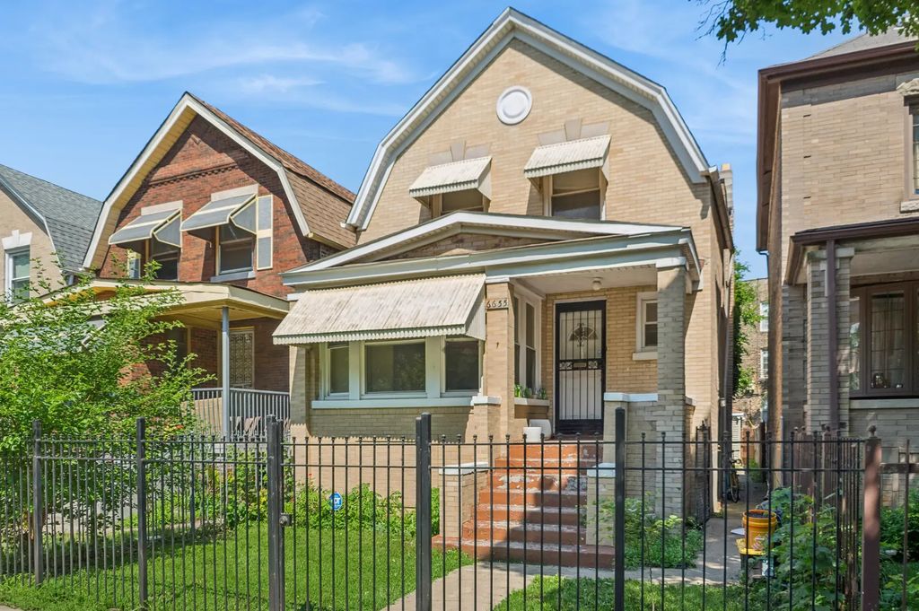 6655 S University Avenue, Chicago, 60637