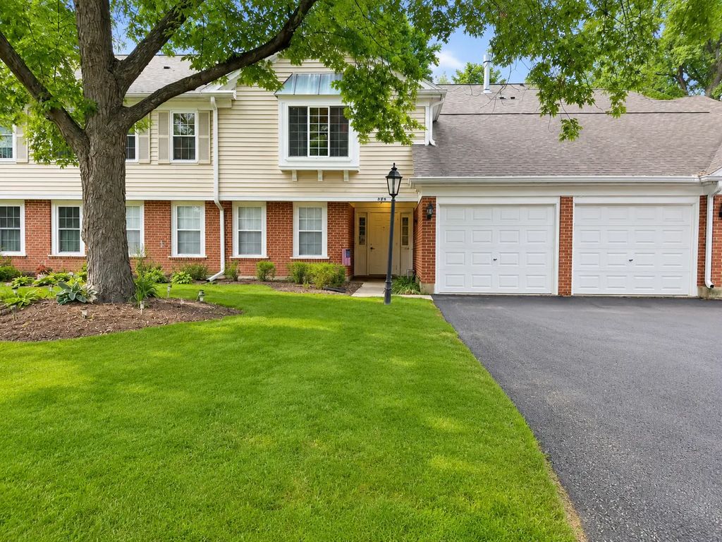 585 Edinburgh Lane B, Prospect Heights