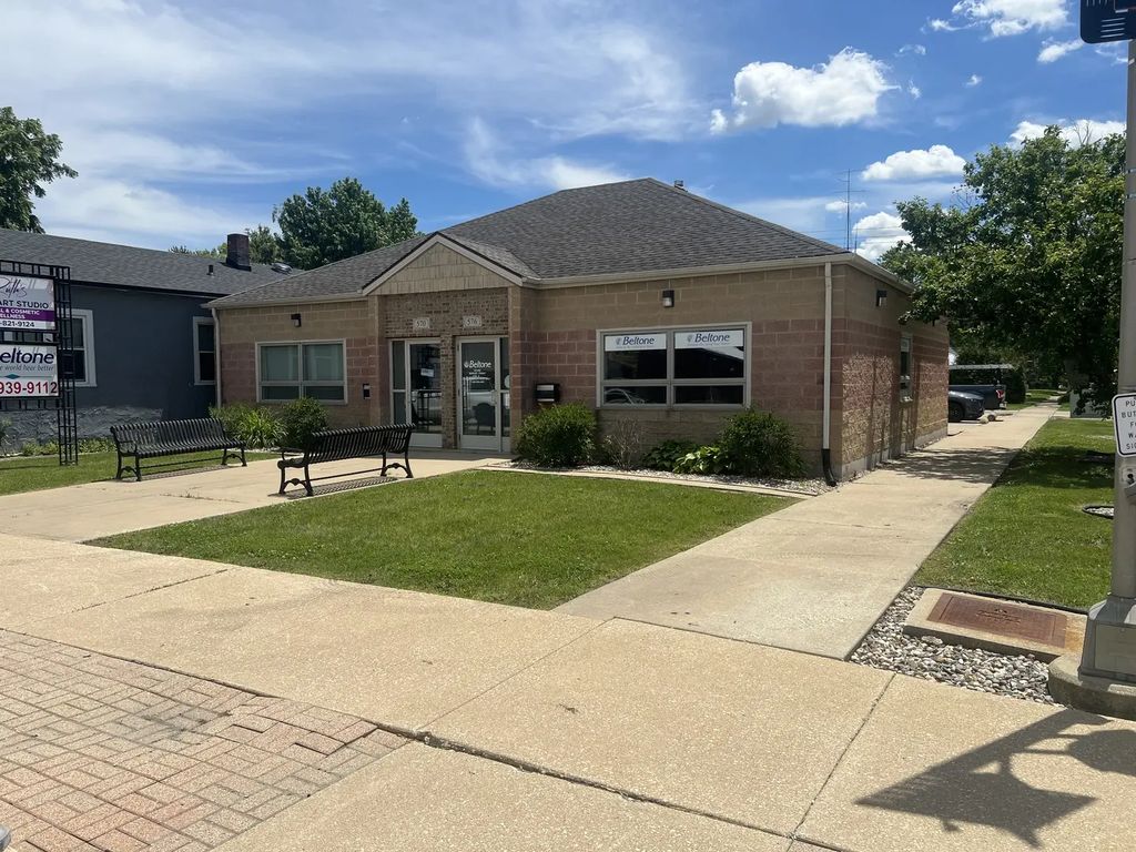 570 W Broadway Street, Bradley
