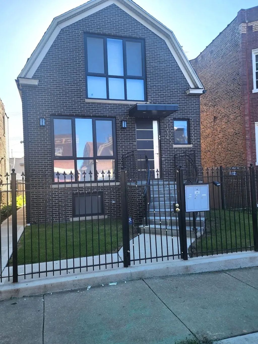 1034 N Drake Avenue, Chicago, 60651