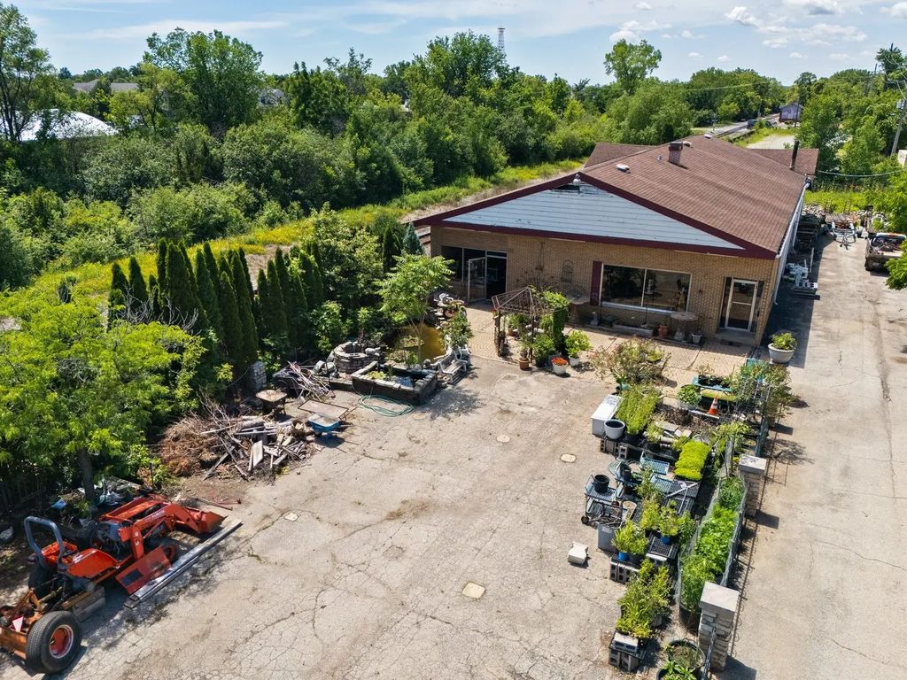 101 E Main Street, Lake Zurich