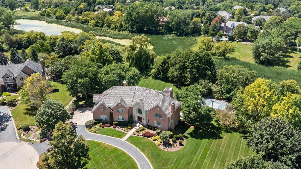 28063 Gray Barn Lane, Lake Barrington