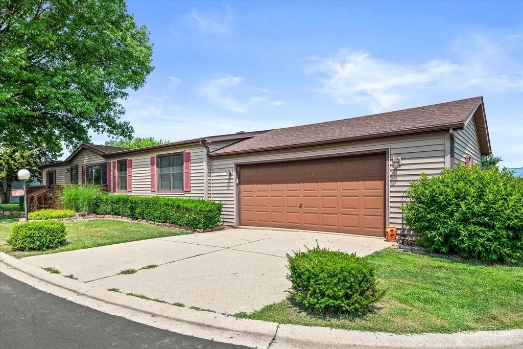 116 Cardinal Lane, Sandwich
