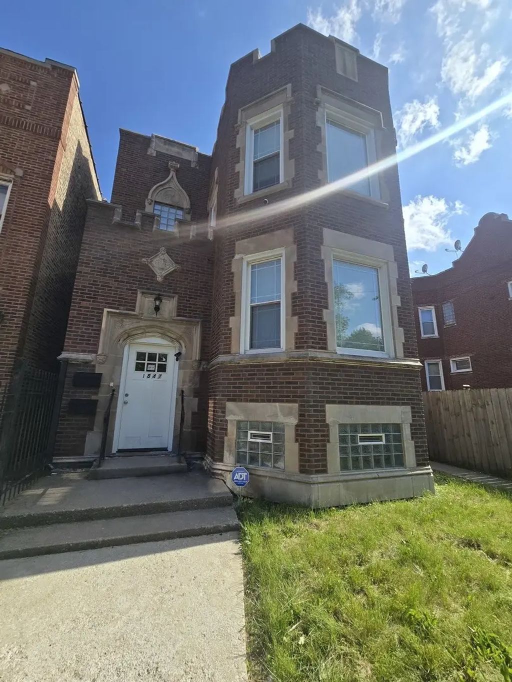 1847 W Garfield Boulevard 1, Chicago