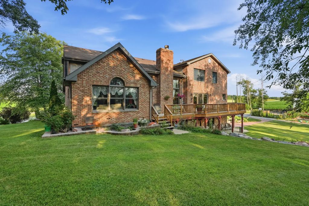 28050 S Klemme Road, Beecher