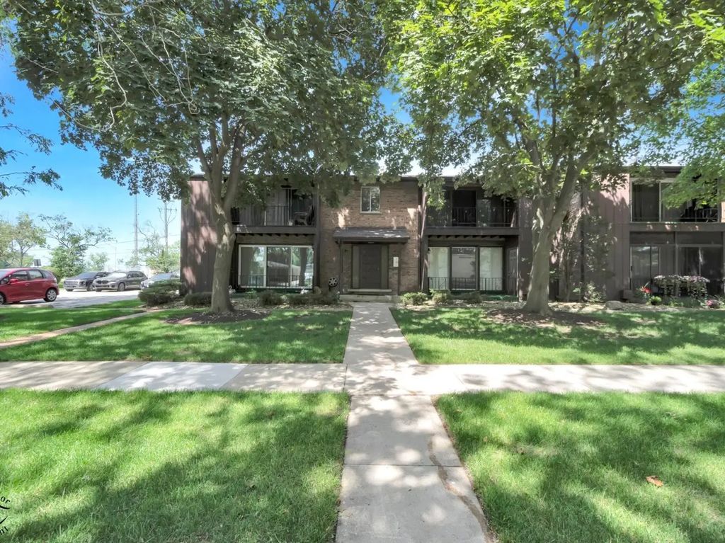 17618 71st Court 1n, Tinley Park