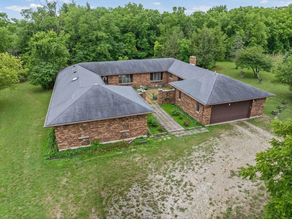 23857 W Town Line Road, Lake Villa
