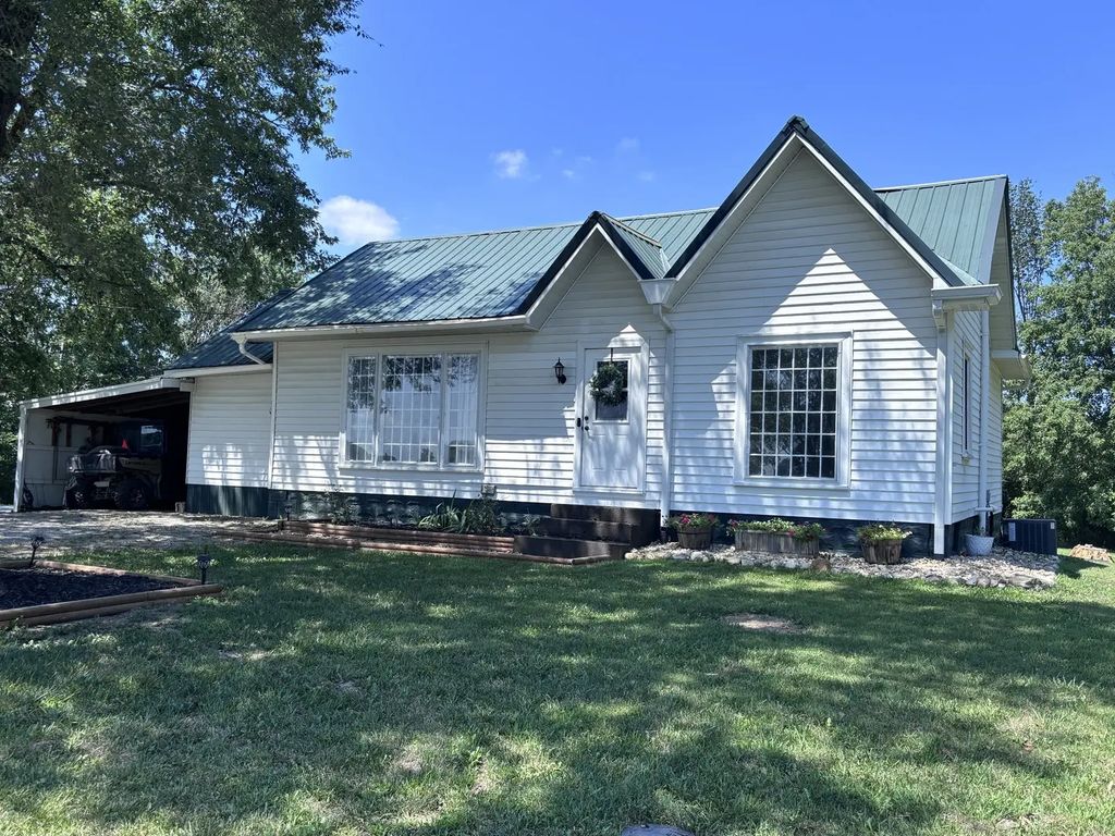 5003 N Cherryville Lane, Bonnie