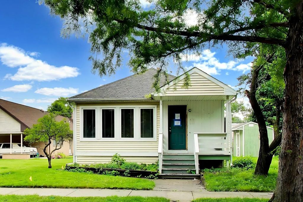 2451 Maple Street, River Grove