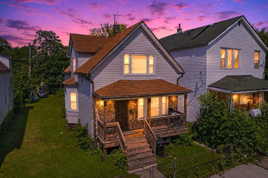 11612 S Lafayette Avenue, Chicago, 60638
