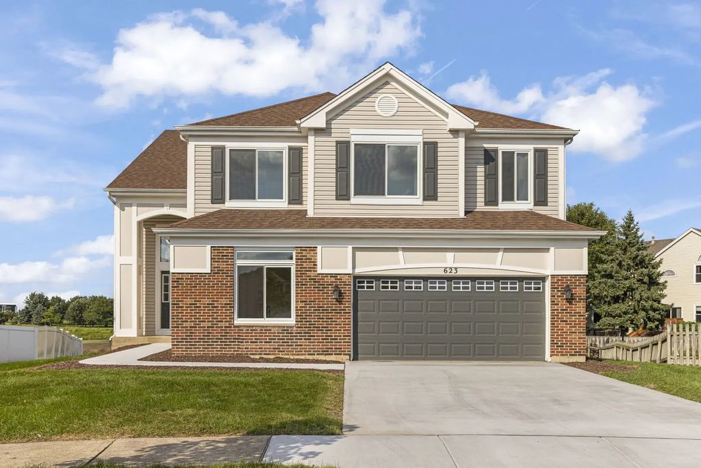 623 Wintergreen Circle, Naperville