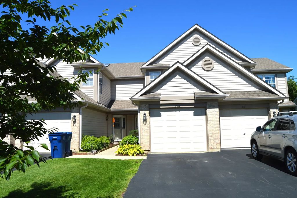 1609 Orchard Avenue, Schaumburg