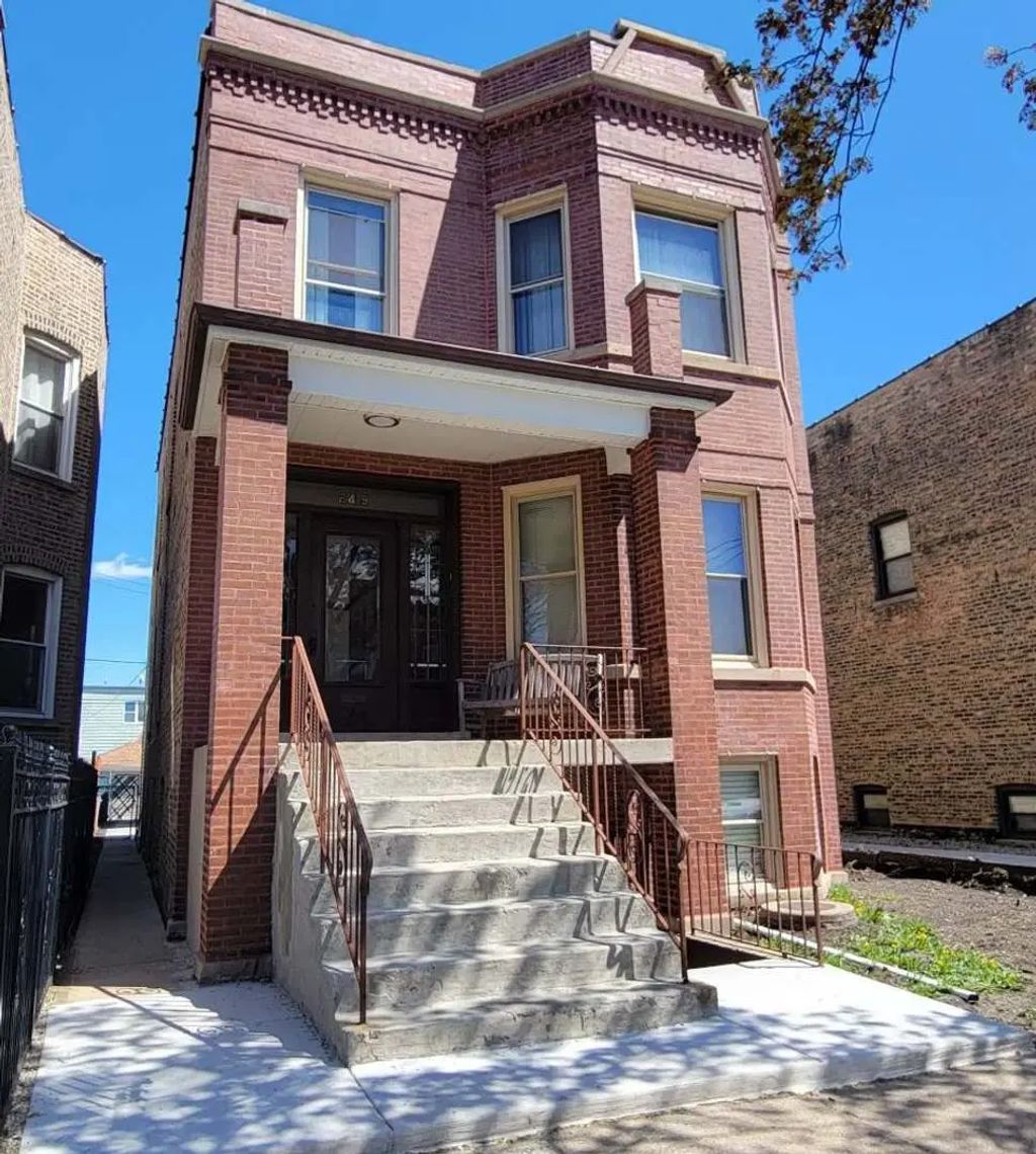 2419 N Kostner Avenue Garden, Chicago