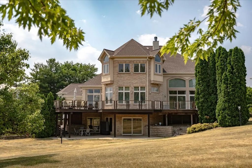 1710 Brighton Court, Champaign