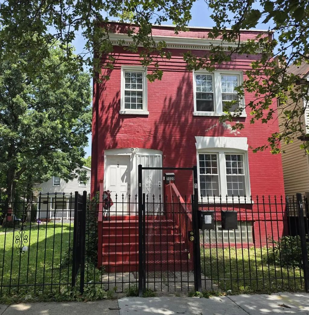 5020 W Ohio Street, Chicago