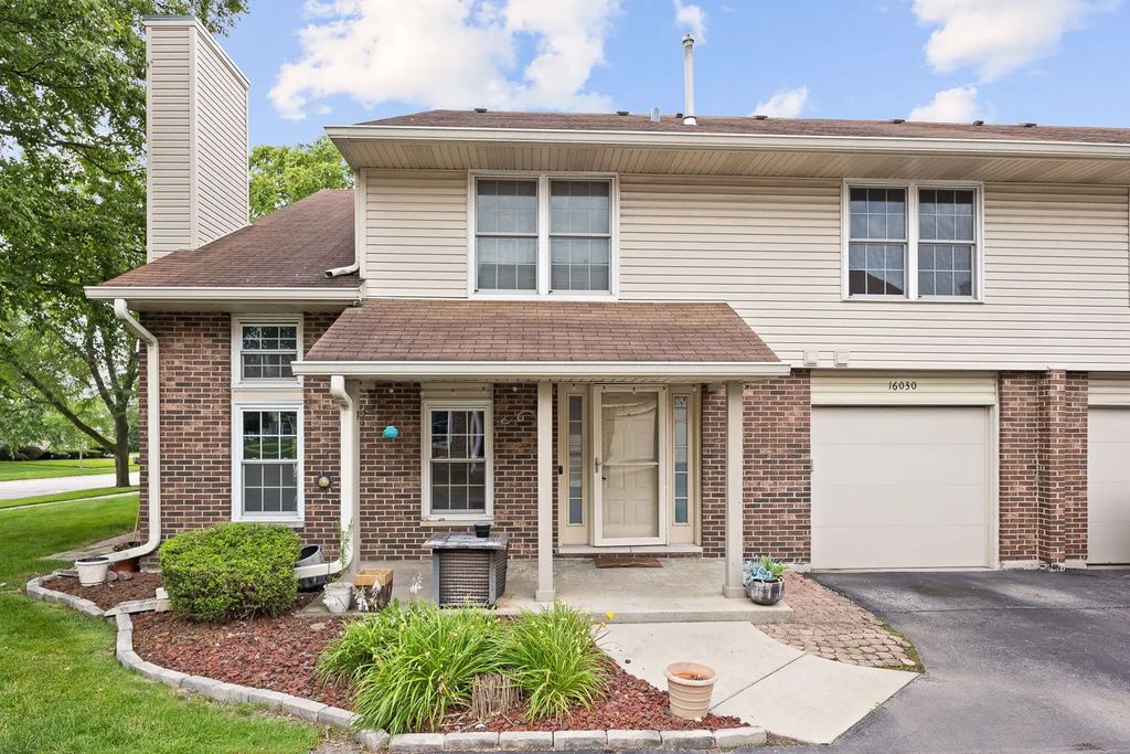 16030 85th Place, Tinley Park