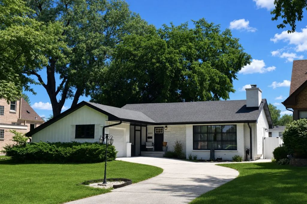 9525 Parkside Avenue, Oak Lawn