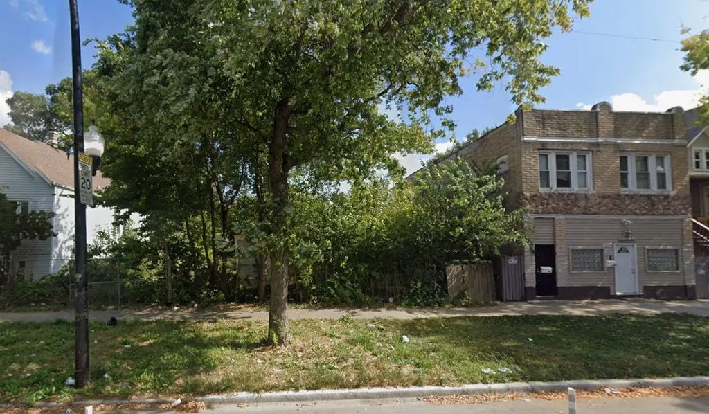 5311 S Damen Avenue, Chicago