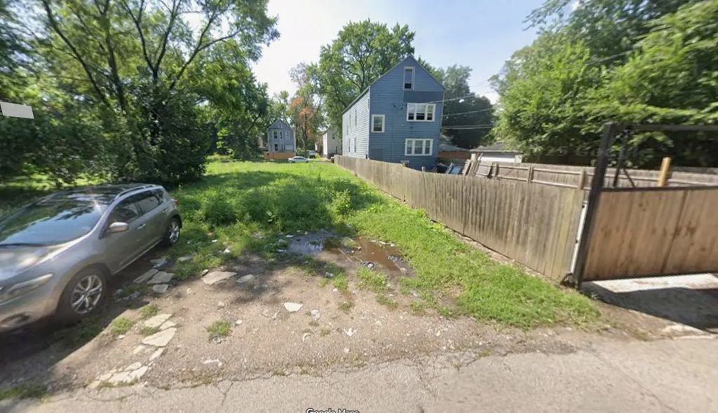 936 W 51st Place, Chicago