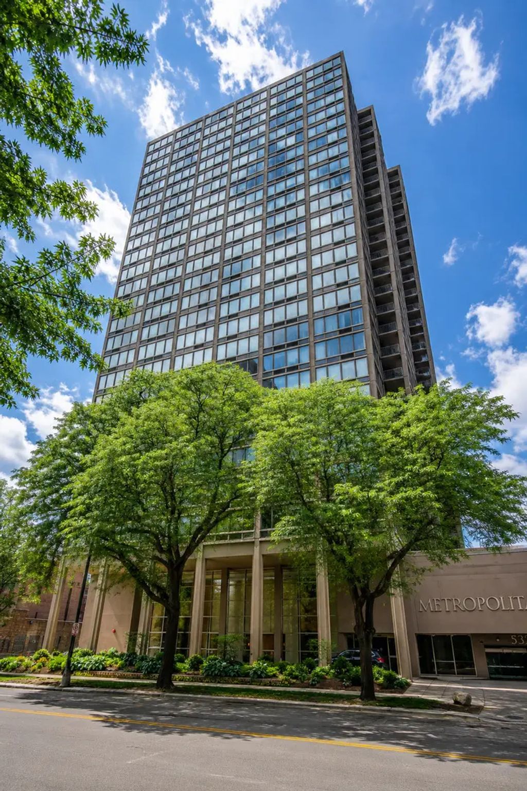 5320 N Sheridan Road 405, Chicago, 60640