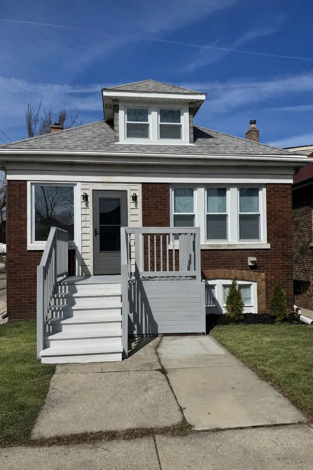 5542 W 64th Street, Chicago, 60638