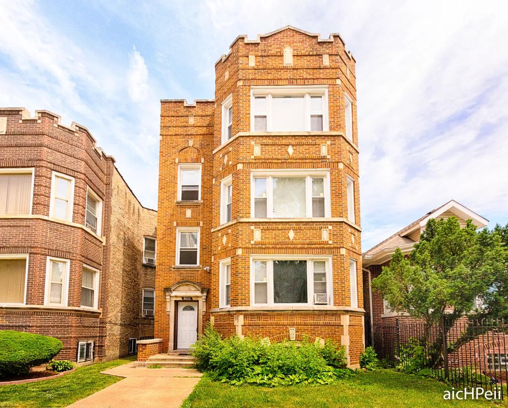 8023 S Wood Street, Chicago