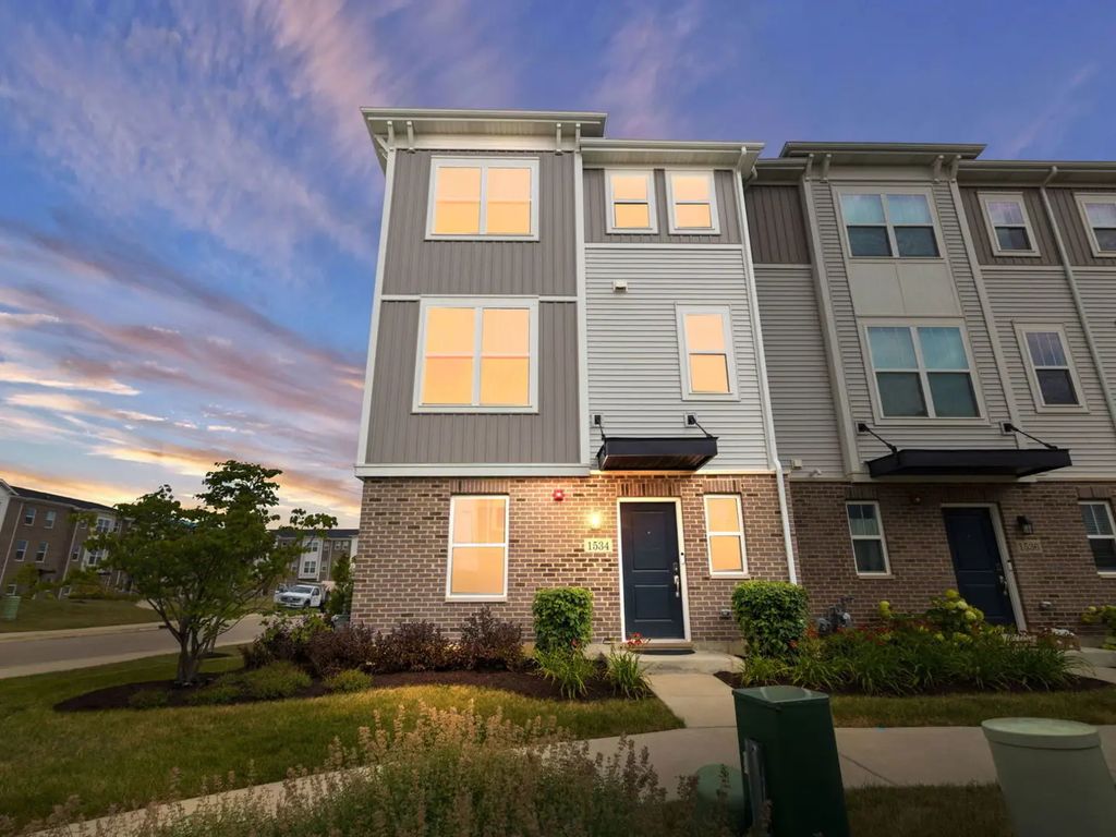 1534 Slade Way, Des Plaines