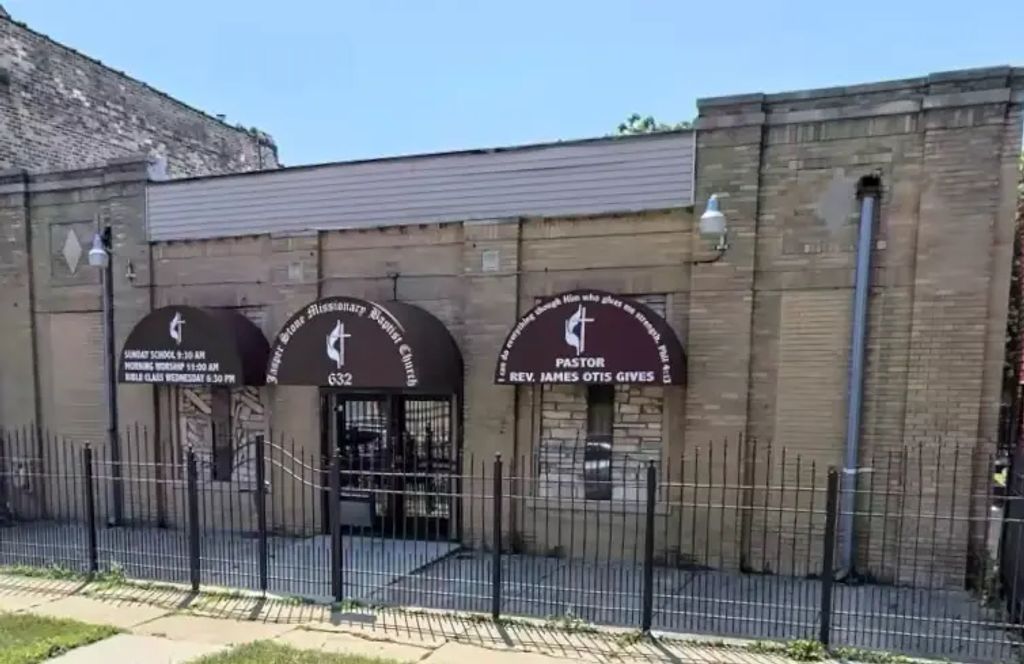632 N Albany Avenue, Chicago