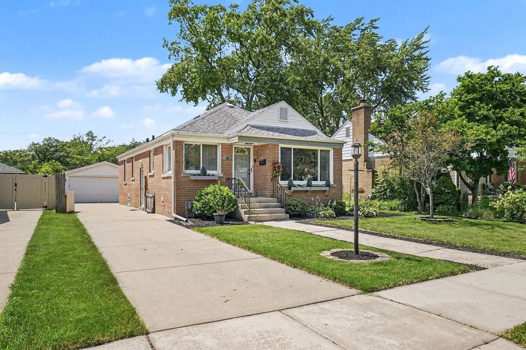 18424 Homewood Avenue, Homewood