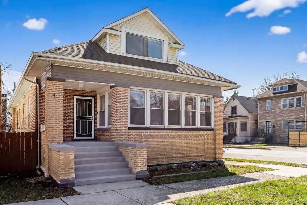 1 E 114th Street, Chicago