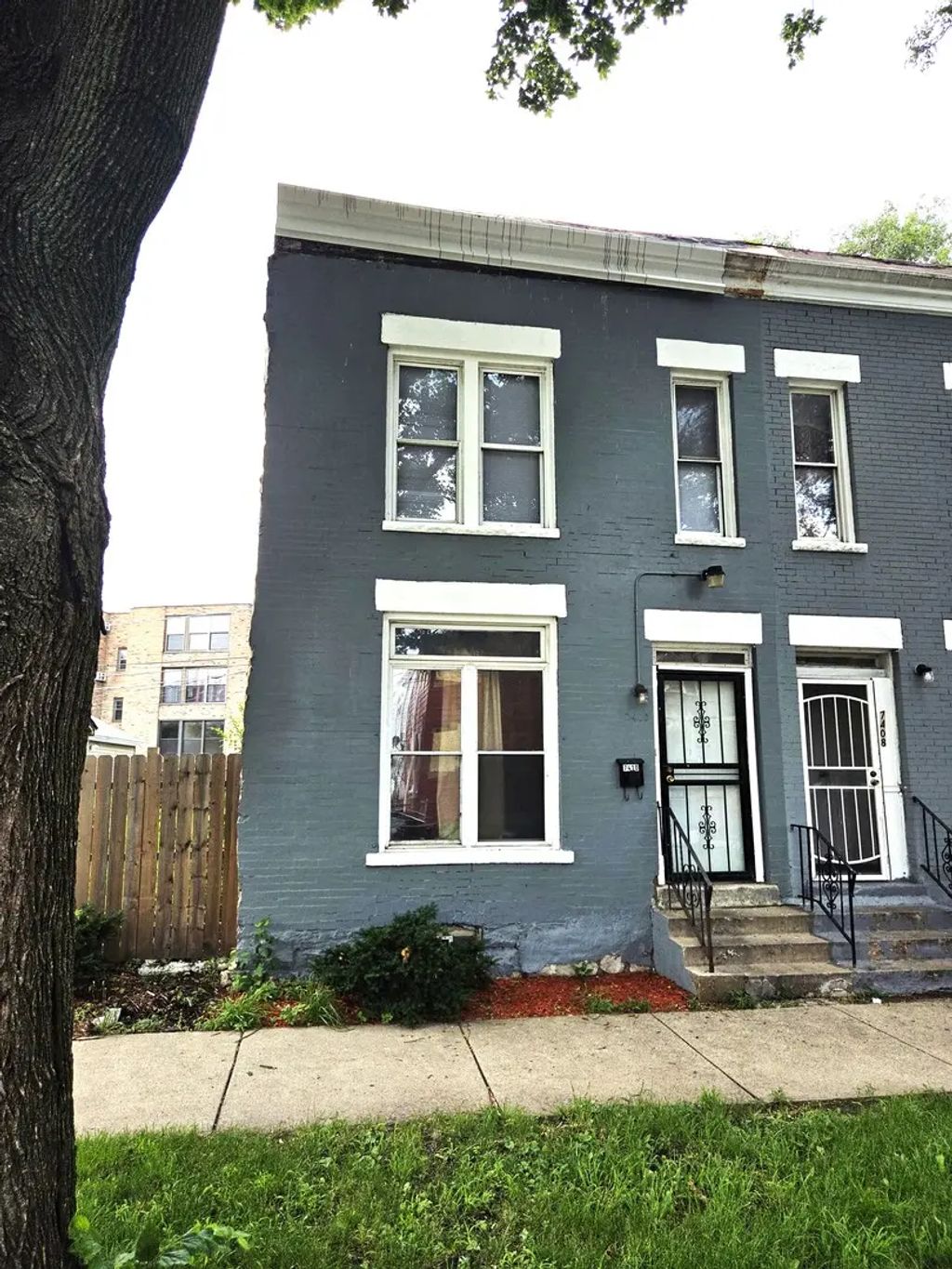 7410 S Wentworth Avenue, Chicago, 60621