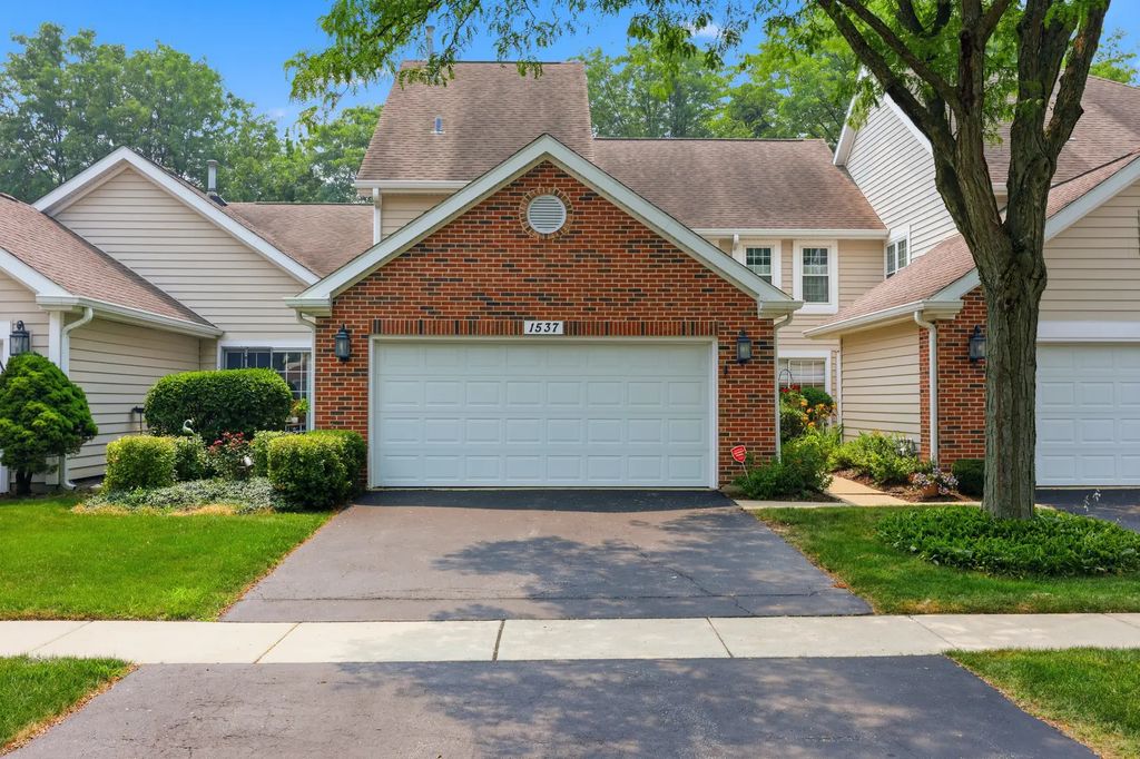 1537 Stevens Drive, Schaumburg