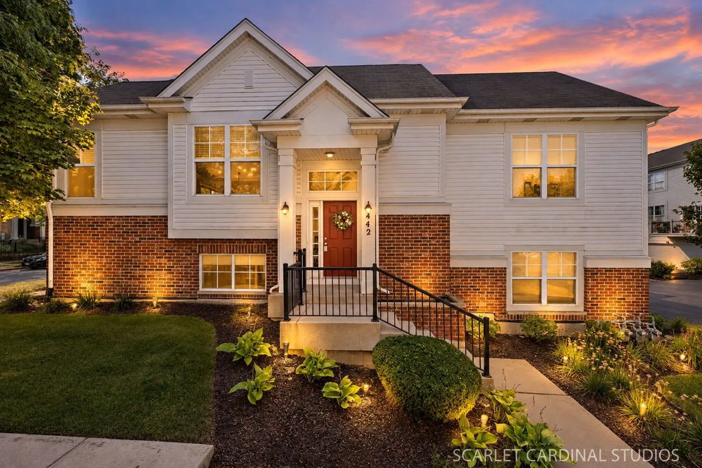 442 Plaza Place, Aurora