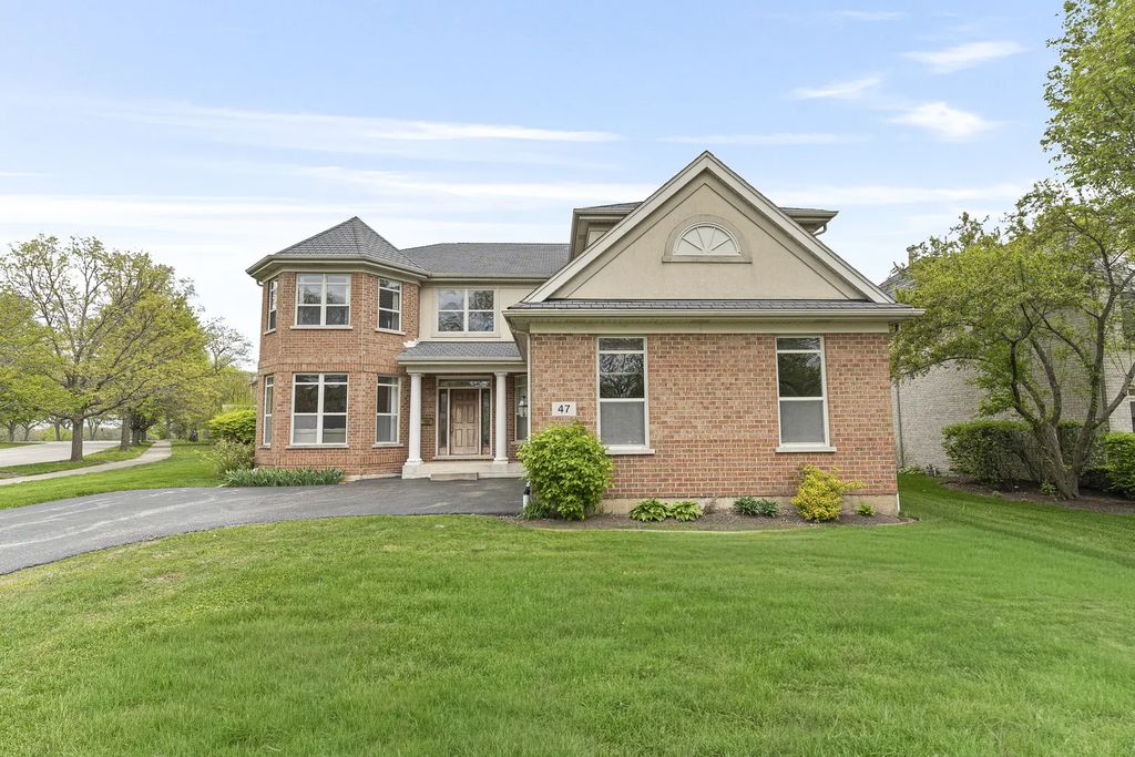 47 Holabird Circle, Highwood