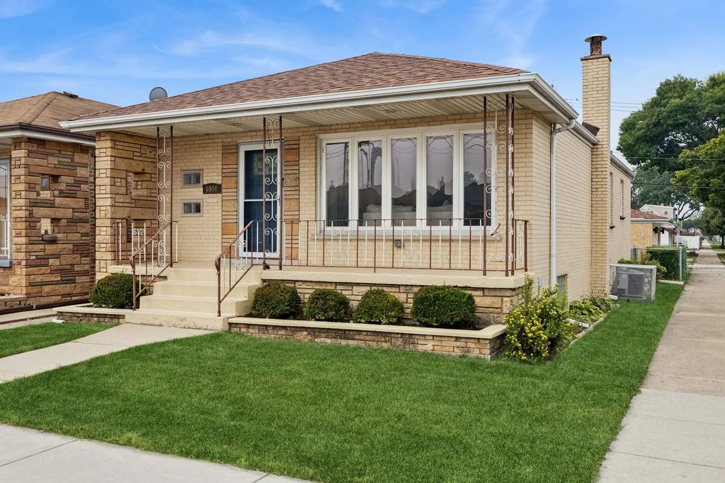 6000 S Narragansett Avenue, Chicago, 60638