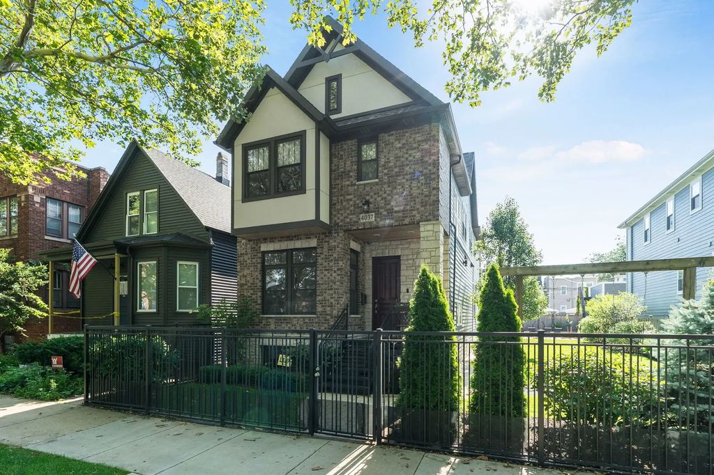 4037 N Richmond Street, Chicago, 60618