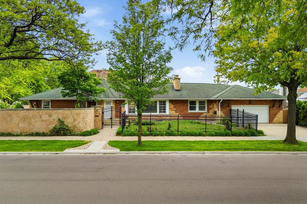 1758 N Natoma Avenue, Chicago, 60707